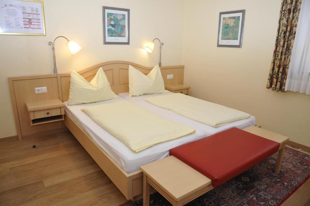 Hotel Gasthof Kamml Wals-Siezenheim Ruang foto