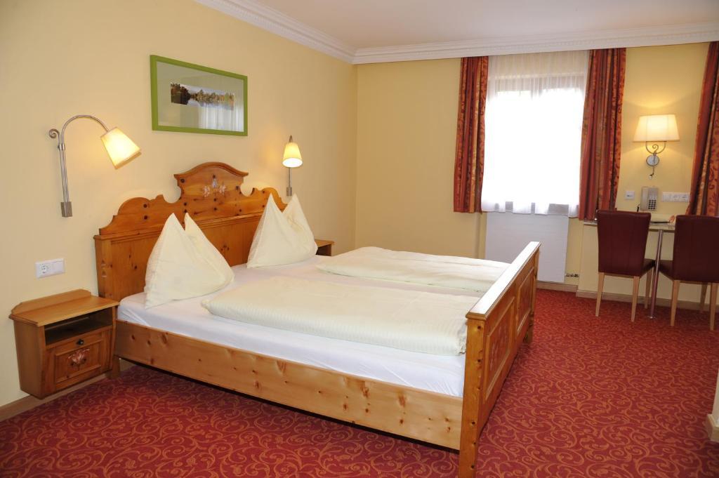 Hotel Gasthof Kamml Wals-Siezenheim Ruang foto