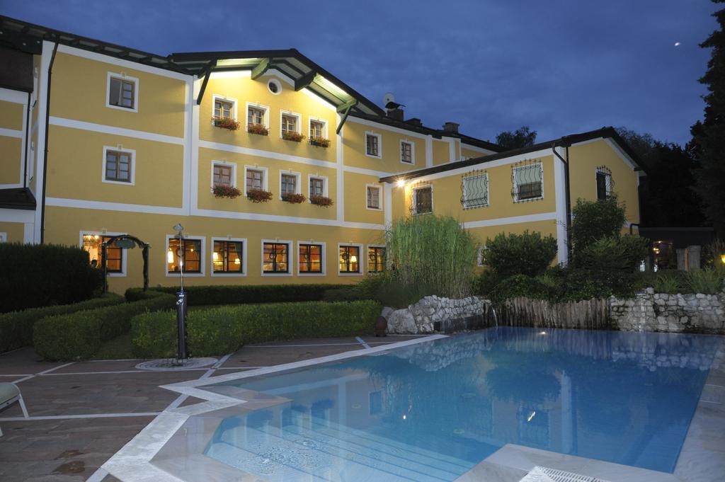 Hotel Gasthof Kamml Wals-Siezenheim Bagian luar foto